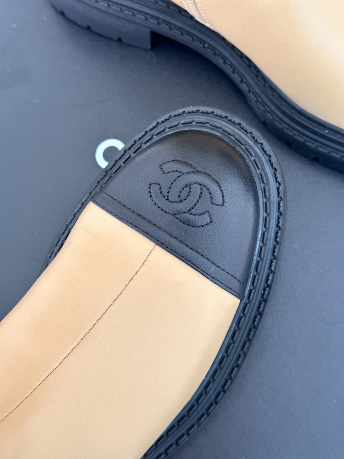 025 42123130 SIZE 35-41