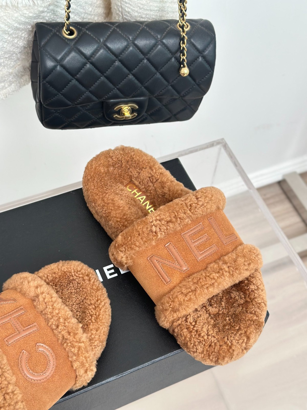 043 28123099 SIZE 35-40