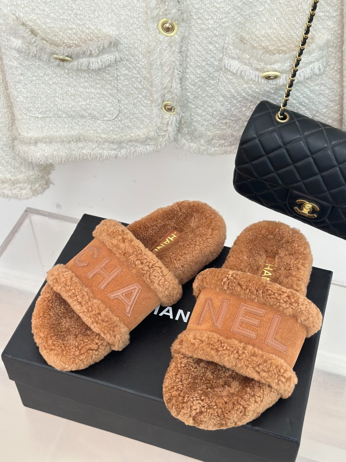 043 28123099 SIZE 35-40