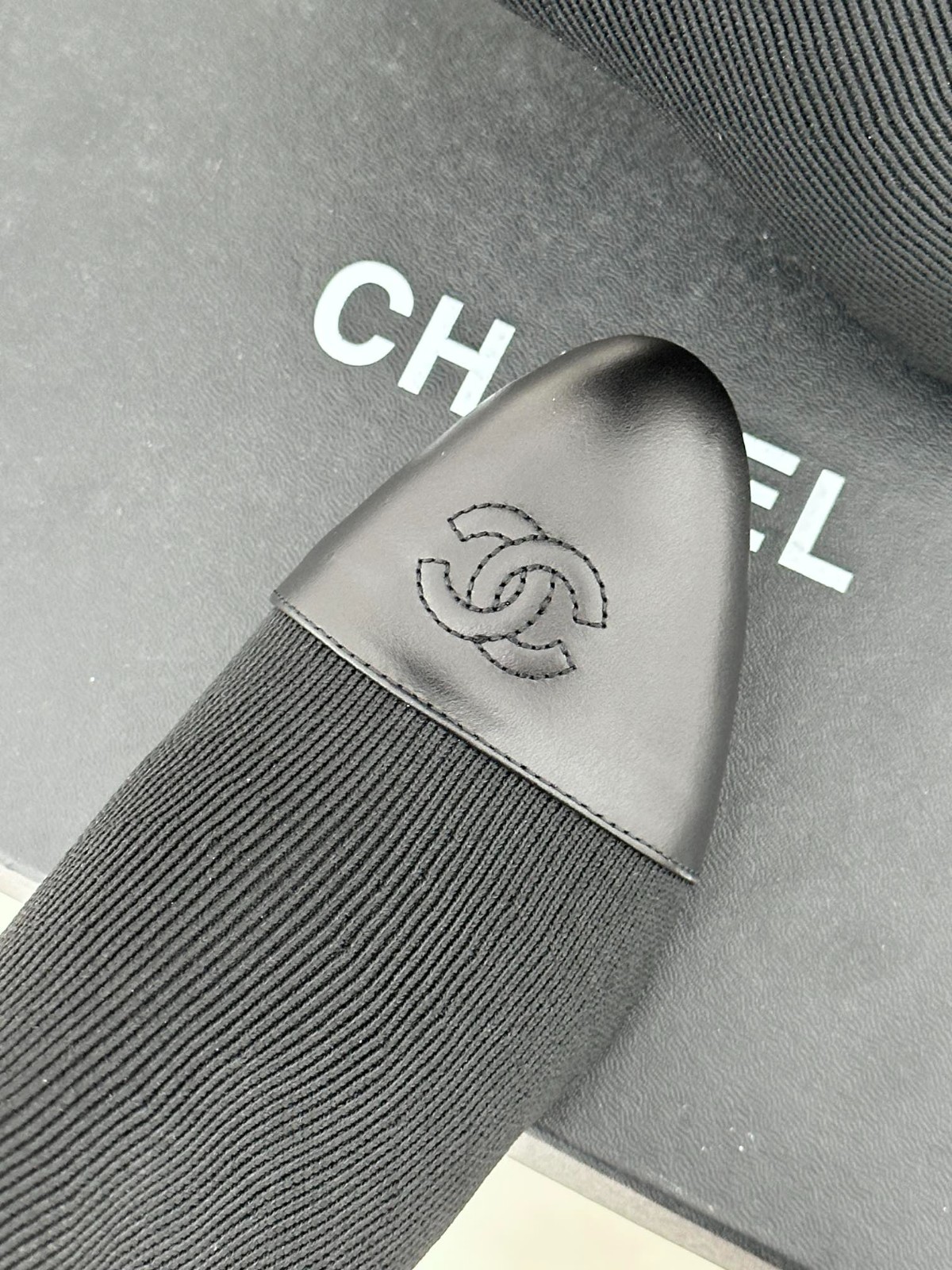 030 33123111 SIZE 35-41