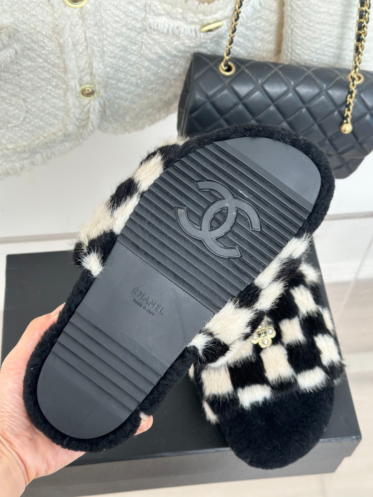 001 30123104 SIZE 35-41