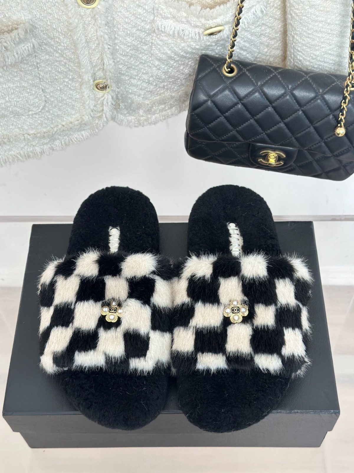 001 30123104 SIZE 35-41
