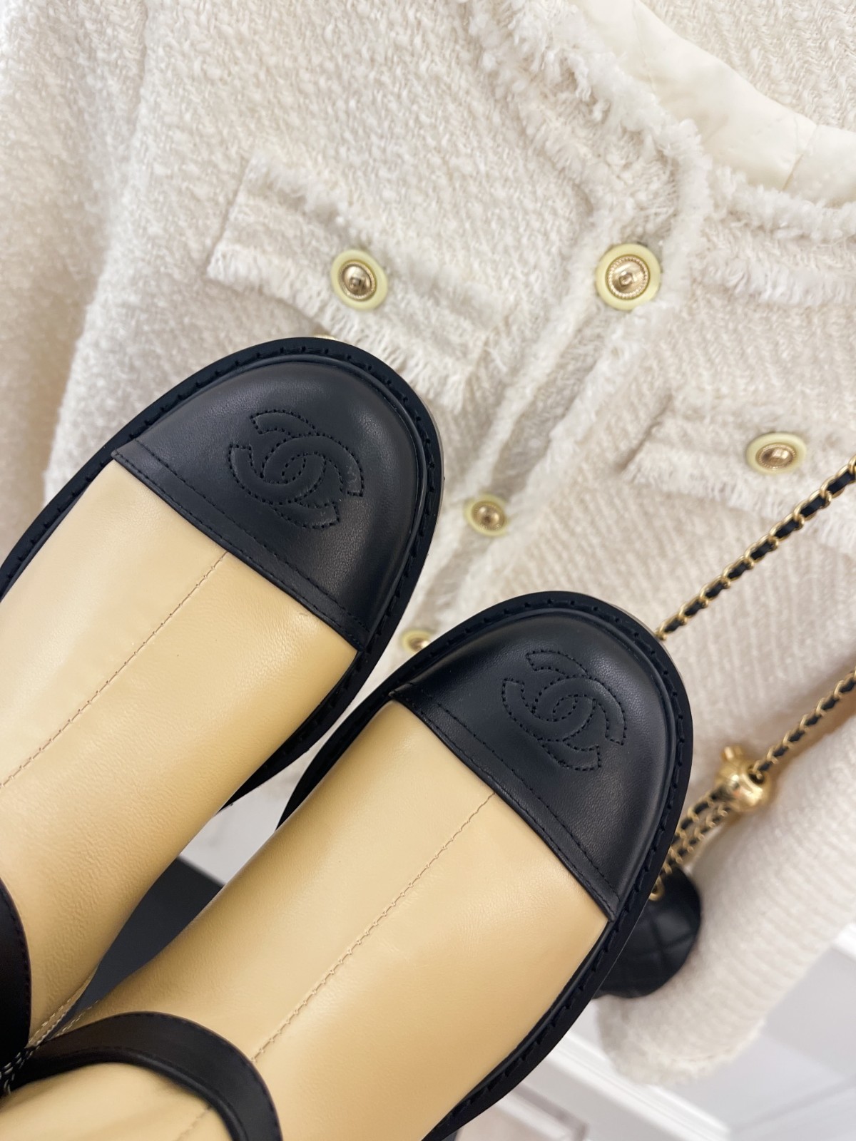 117 38123123 SIZE 35-41