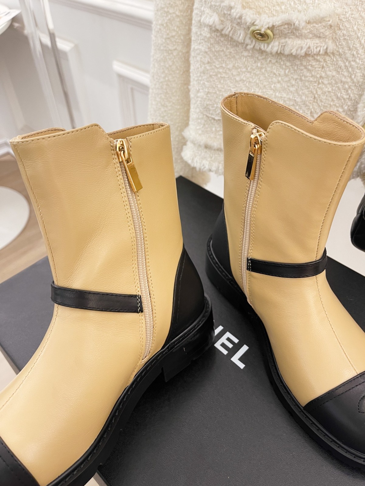 117 38123123 SIZE 35-41