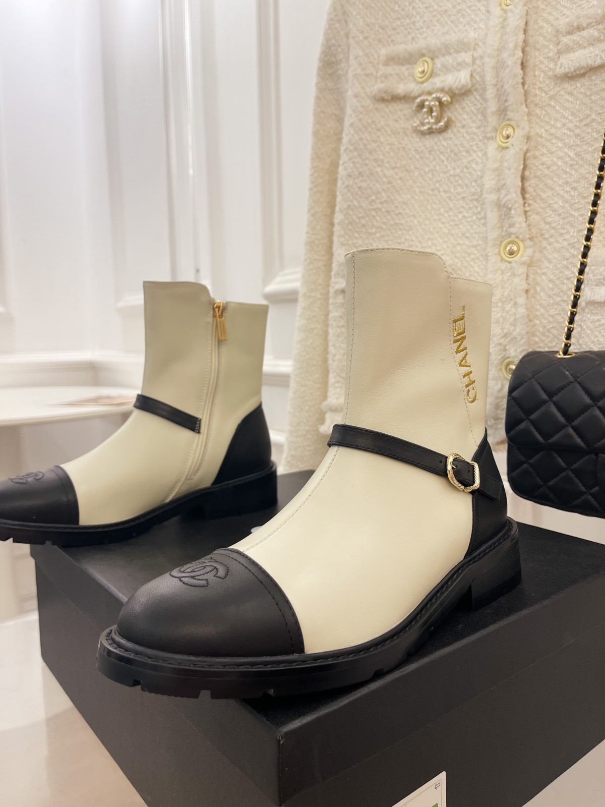 116 38123123 SIZE 35-41