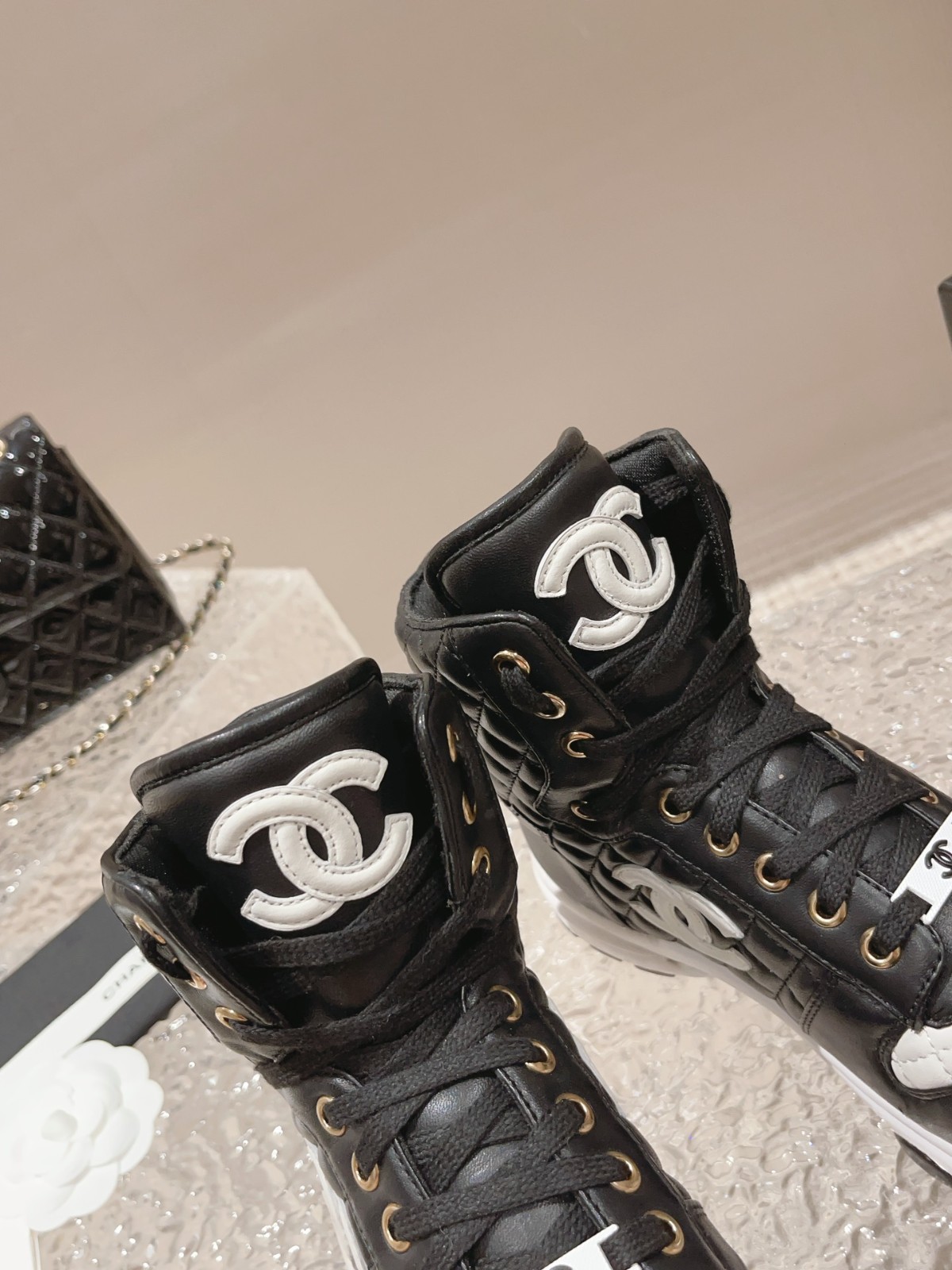 111 38123123 SIZE 34-41