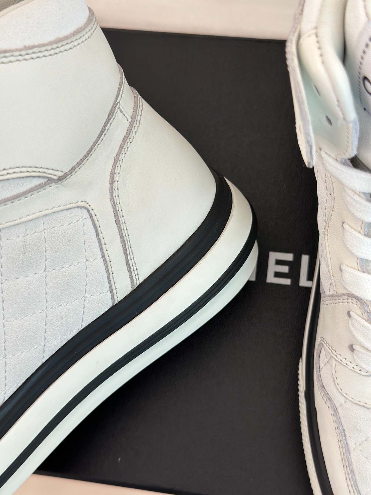100 37123120 SIZE 35-41
