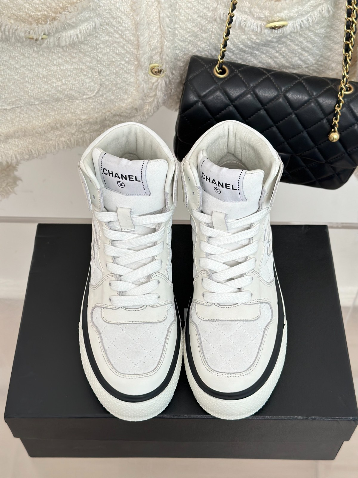 100 37123120 SIZE 35-41