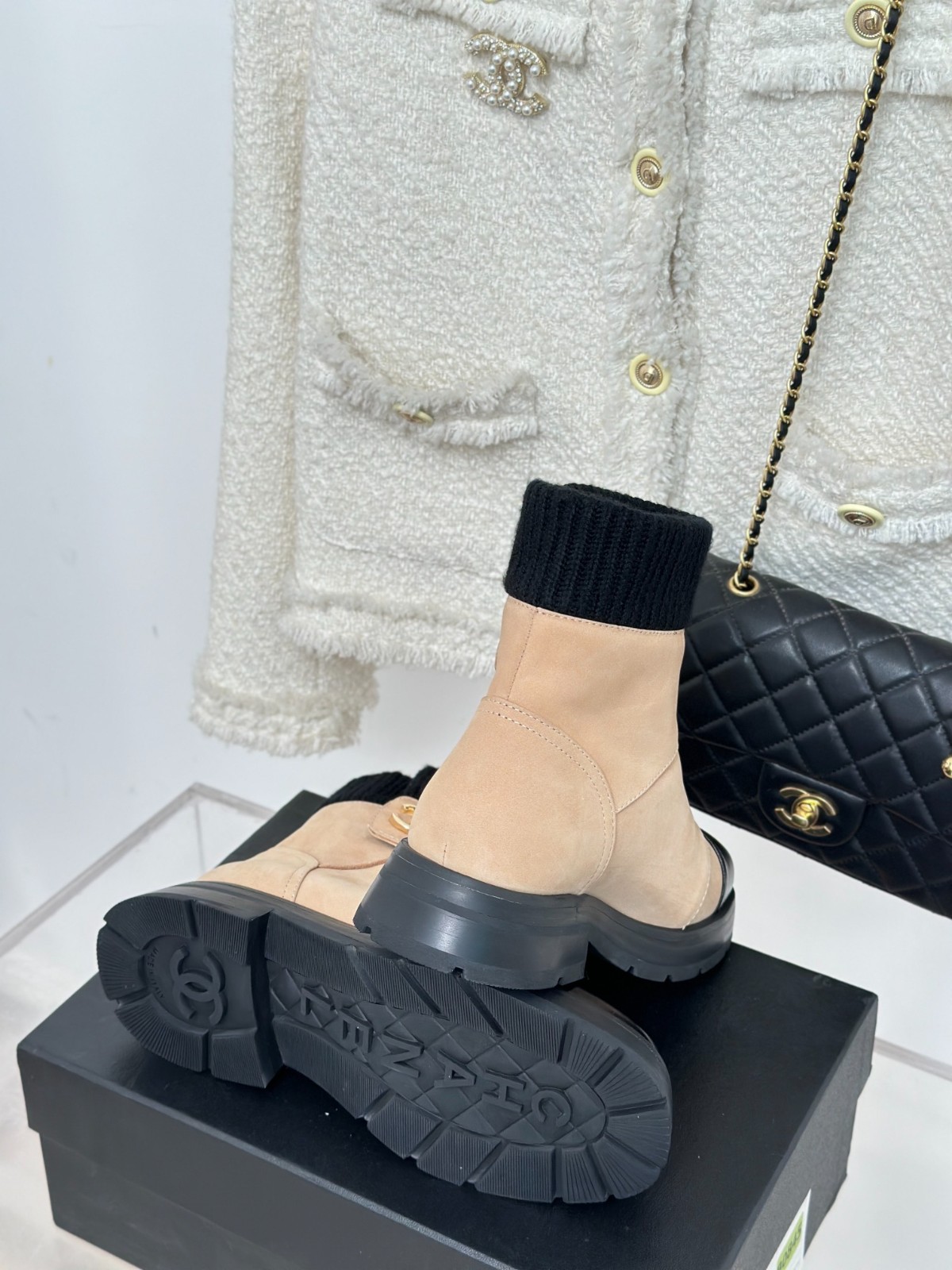 093 42123132 SIZE 35-41