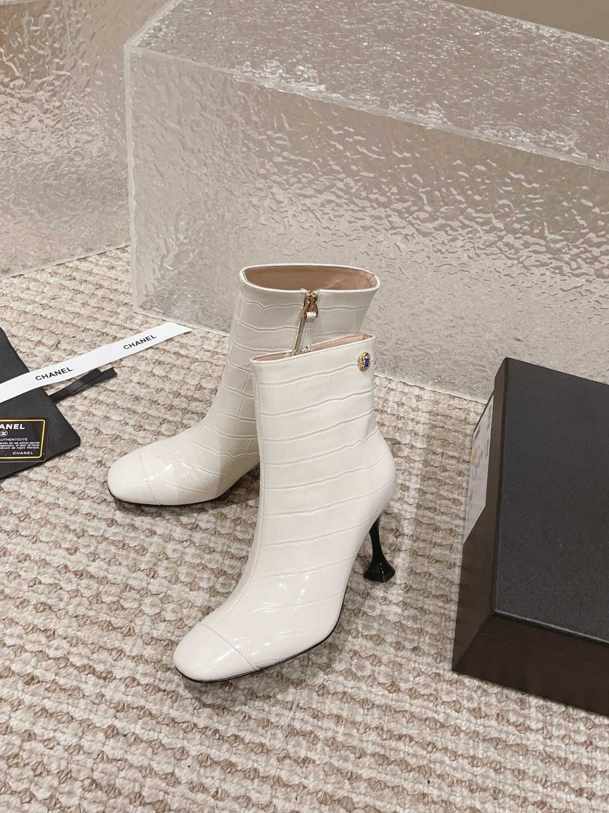 059 40123127 SIZE 34-41