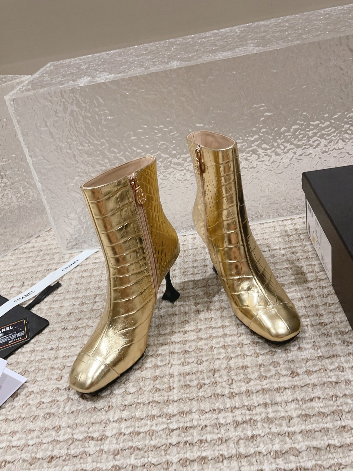 056 40123127 SIZE 34-41