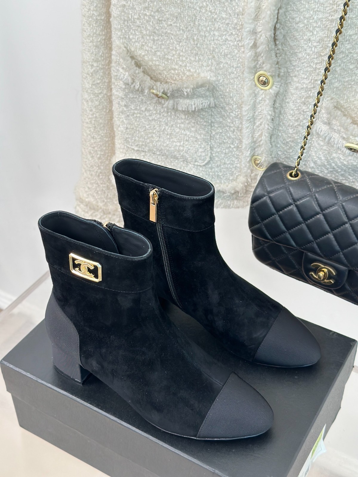 043 42123132 SIZE 35-41