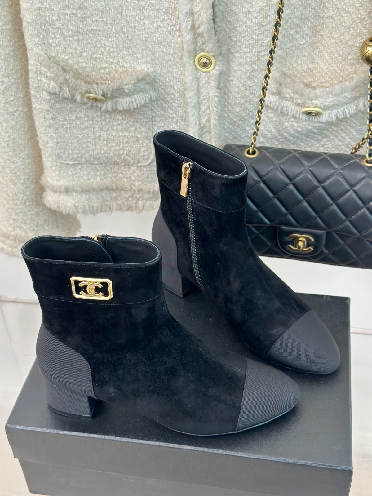 043 42123132 SIZE 35-41