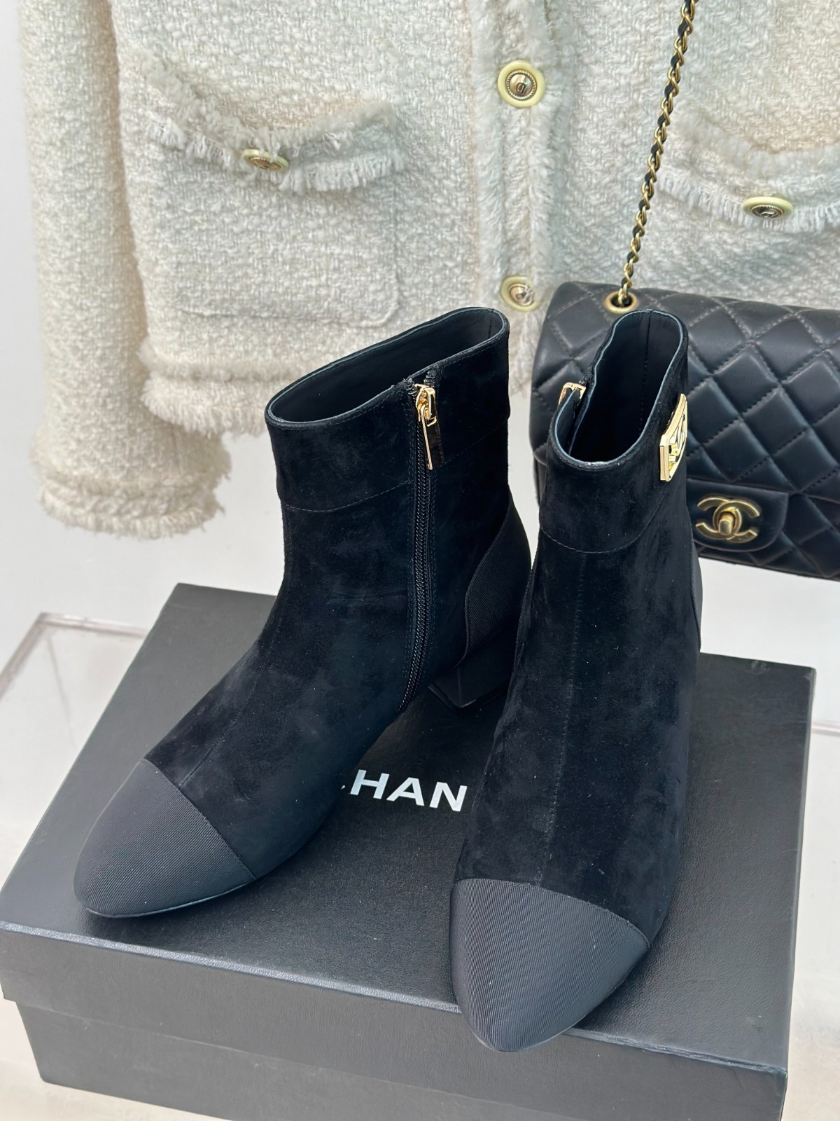 043 42123132 SIZE 35-41