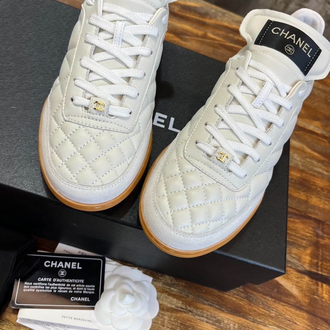 043 38123123 SIZE 35-40