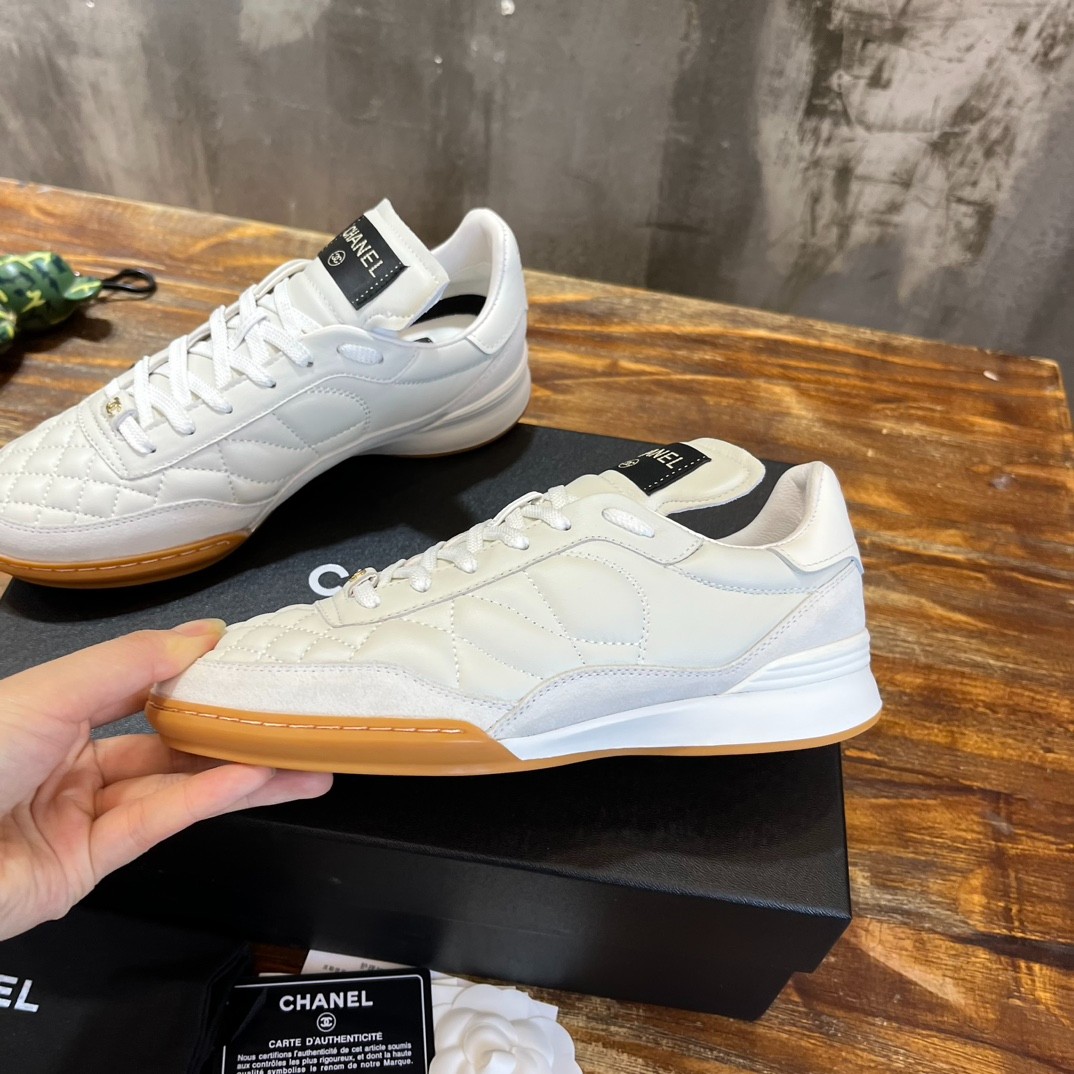 043 38123123 SIZE 35-40