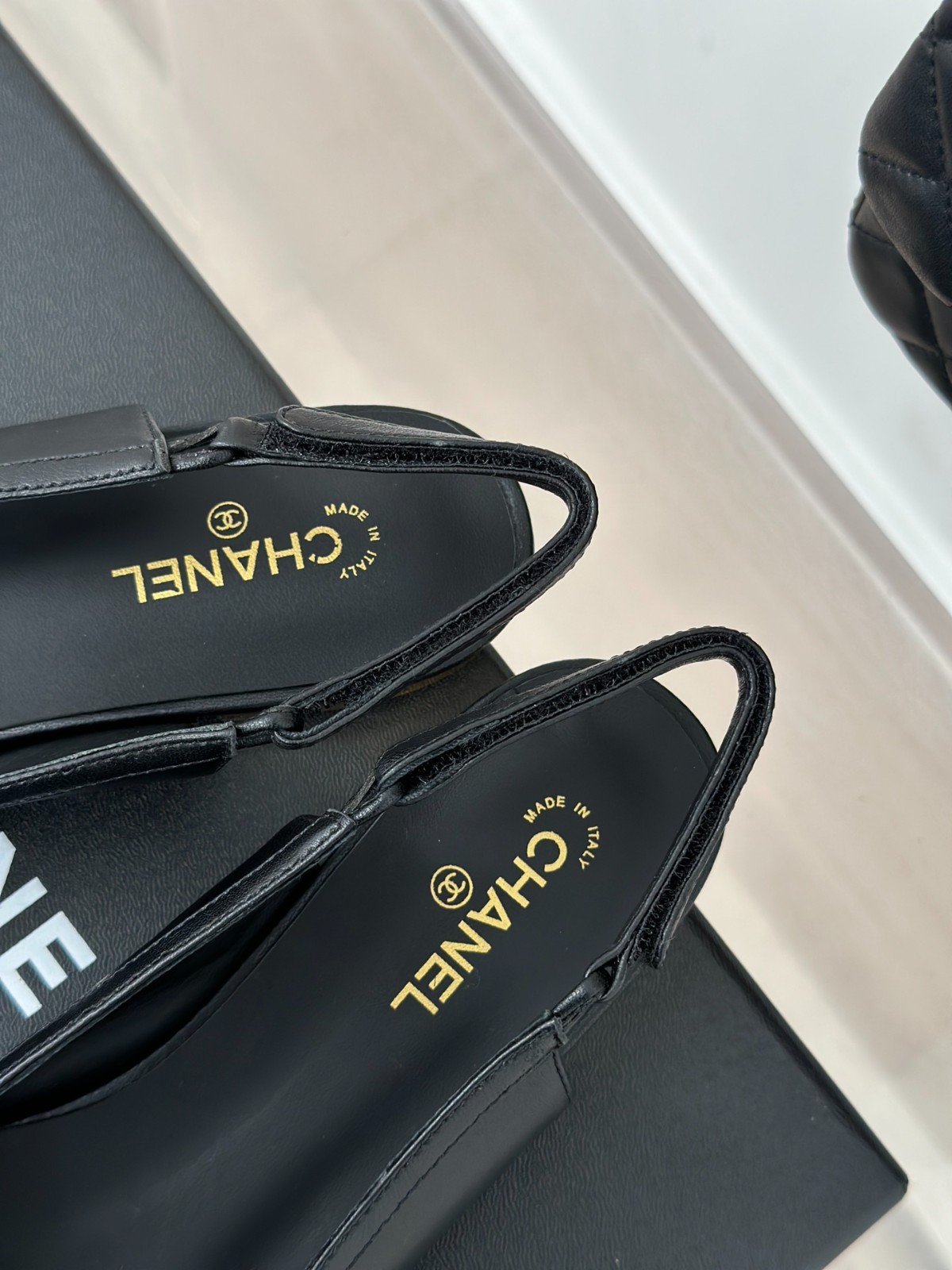 005 30123104 SIZE 35-41