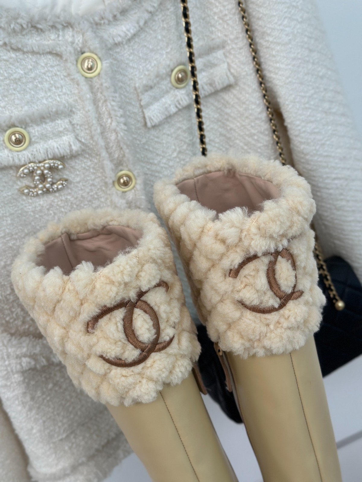 079 56123164 SIZE 35-41