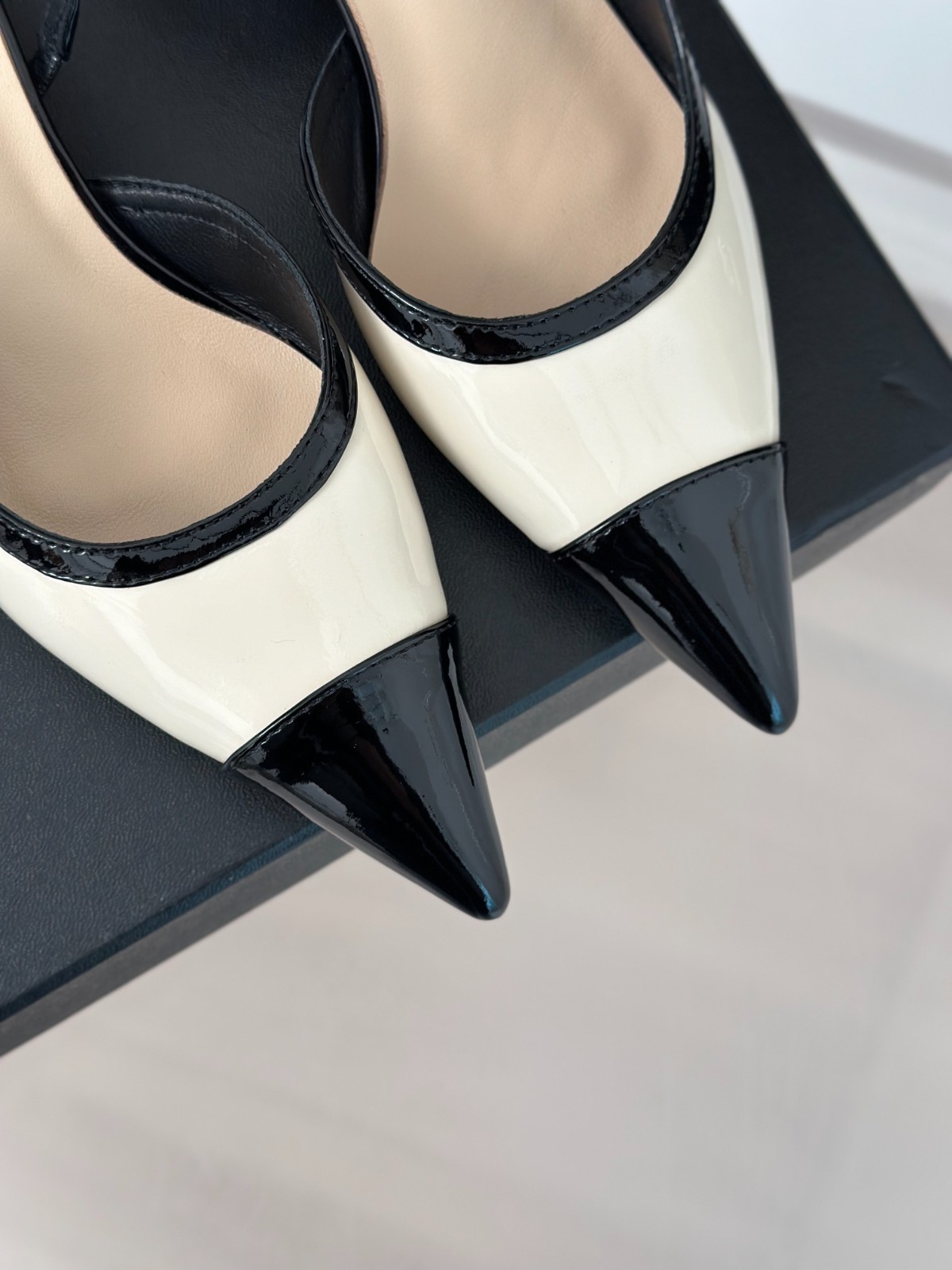 061 28123099 SIZE 35-41