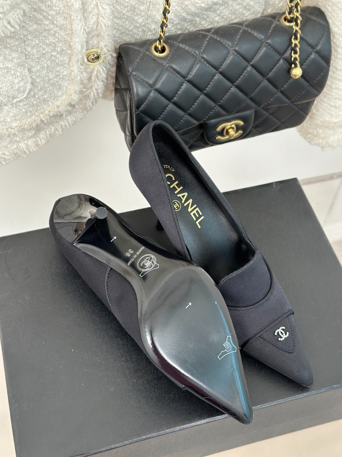 011 33123111 SIZE 35-40
