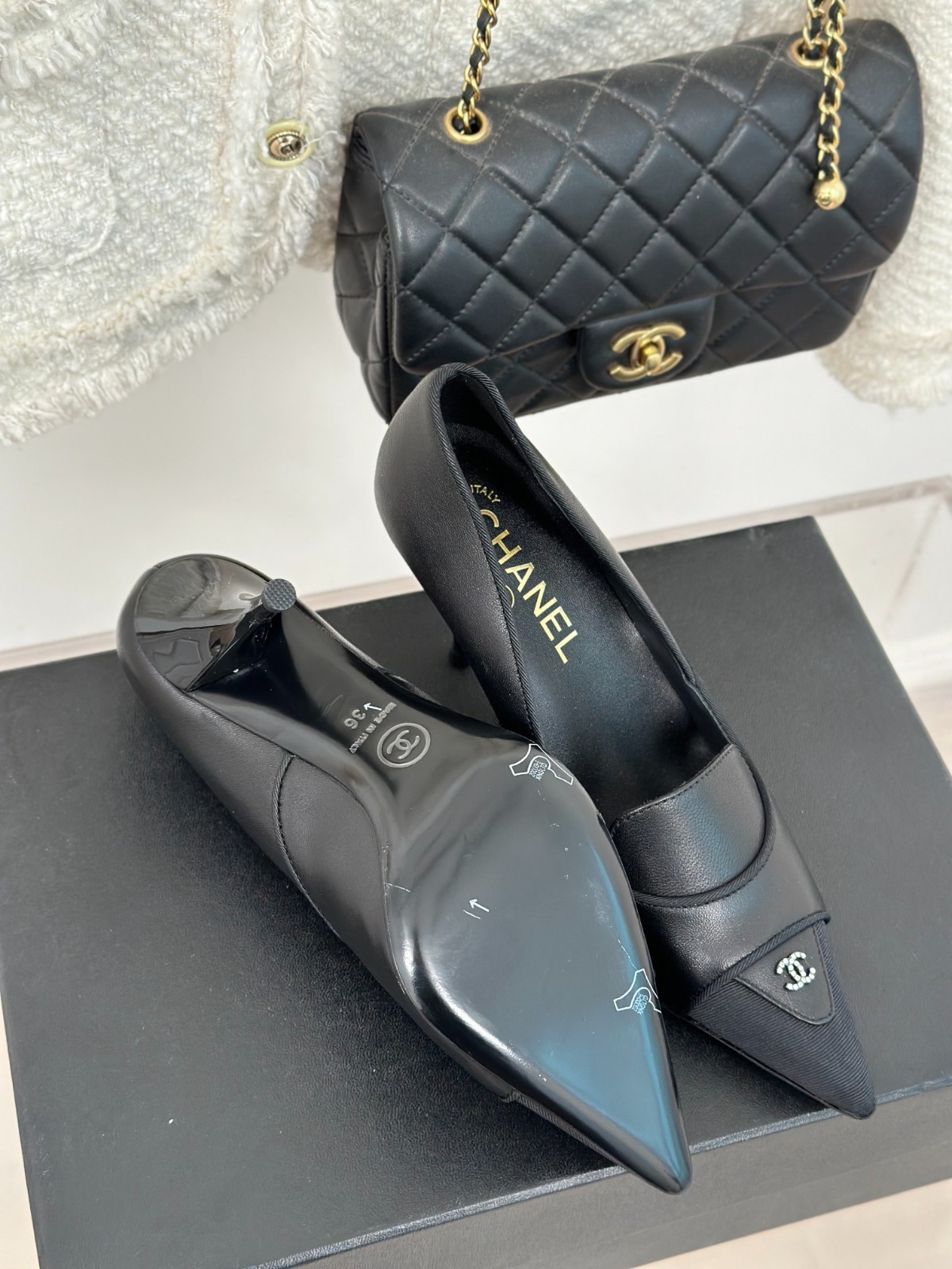 009 33123111 SIZE 35-40