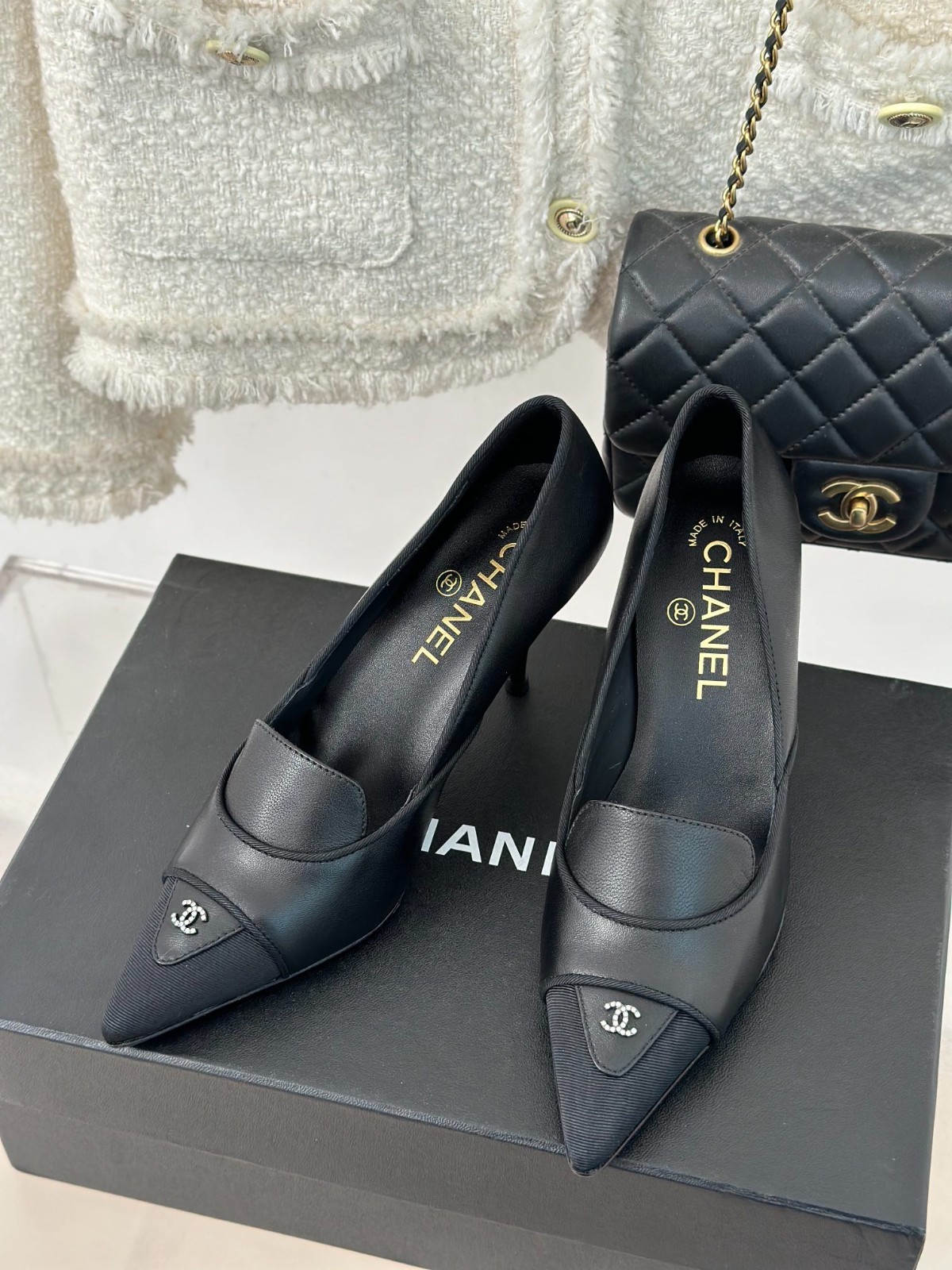 009 33123111 SIZE 35-40