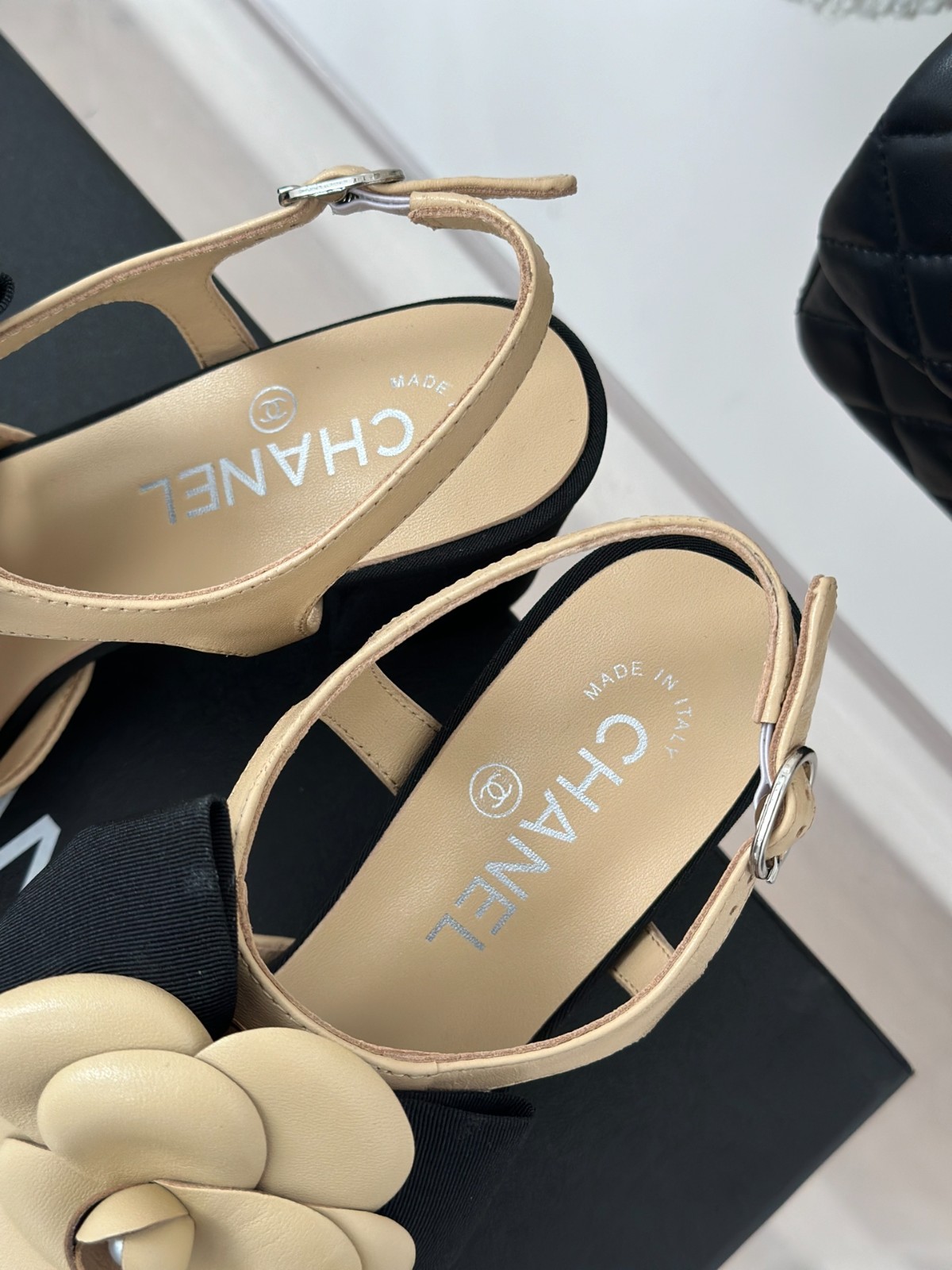 056 32123109 SIZE 35-41