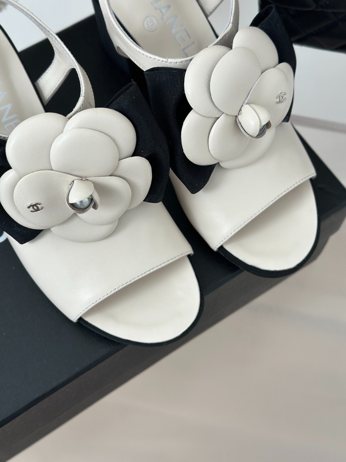 055 32123109 SIZE 35-41