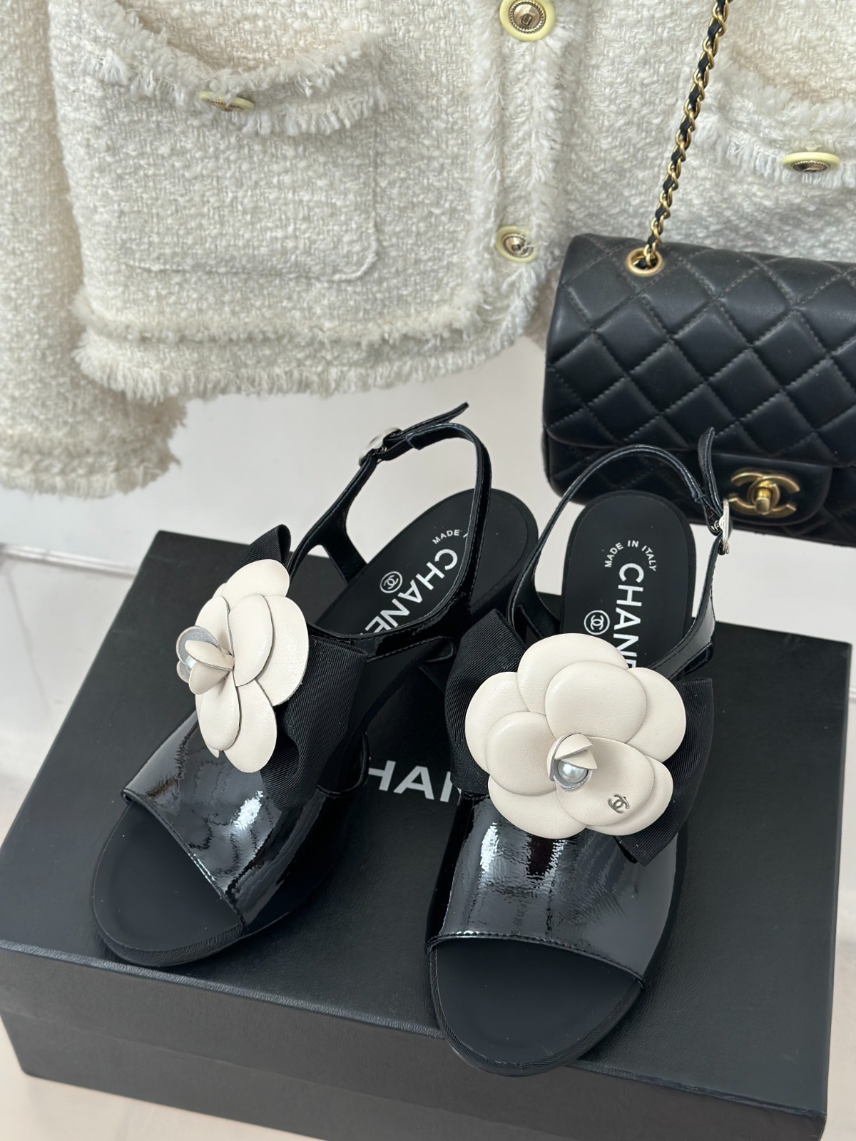 054 32123109 SIZE 35-41