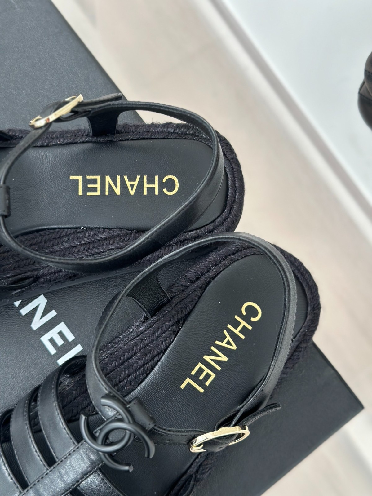 037 32123109 SIZE 35-41