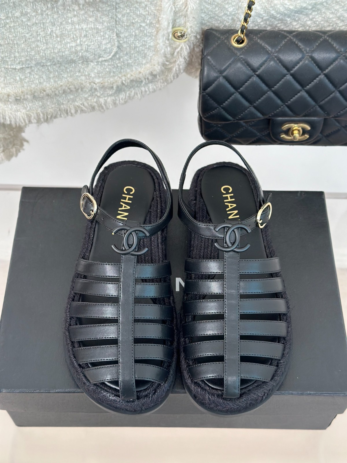 037 32123109 SIZE 35-41
