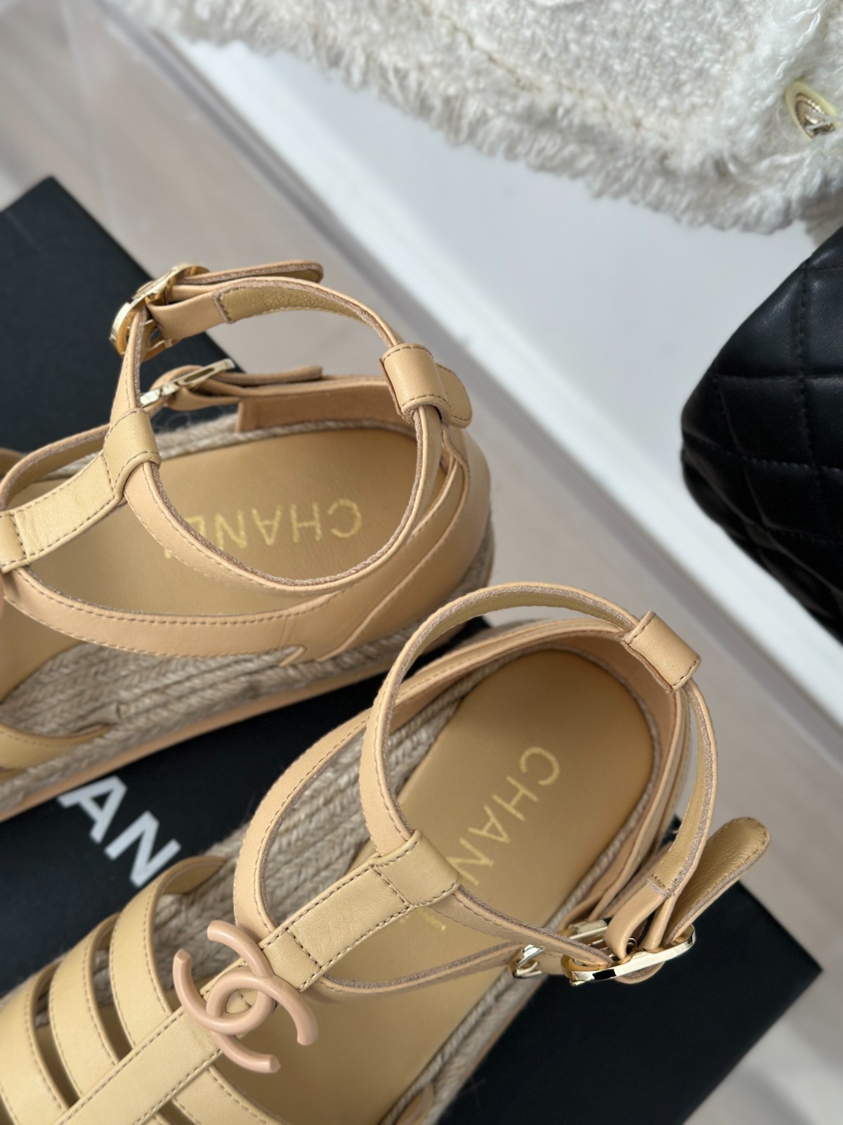 032 32123109 SIZE 35-41