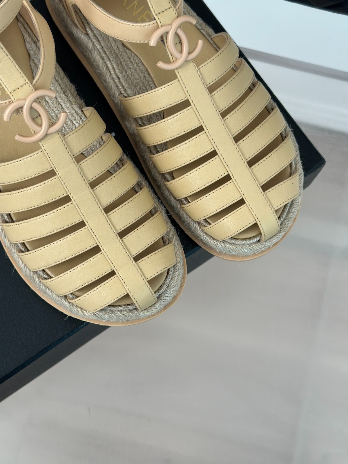 032 32123109 SIZE 35-41