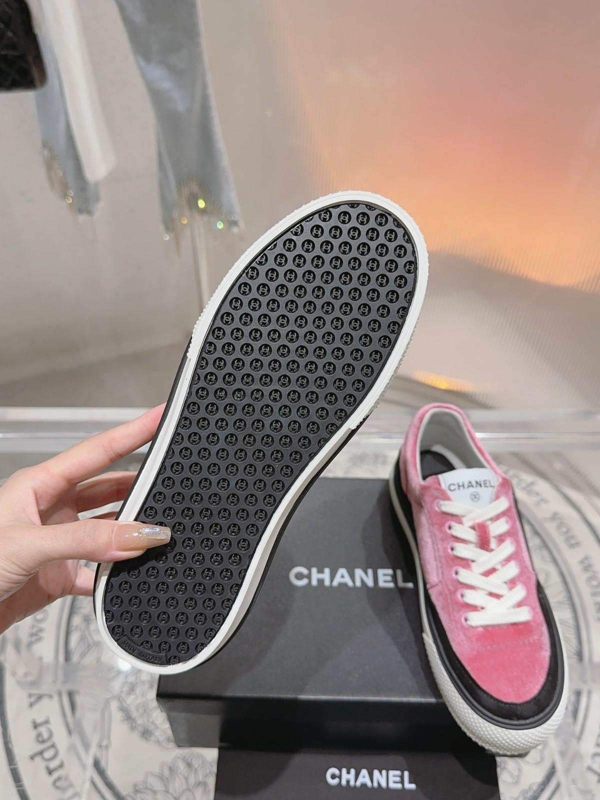 017 33123111 SIZE 35-41