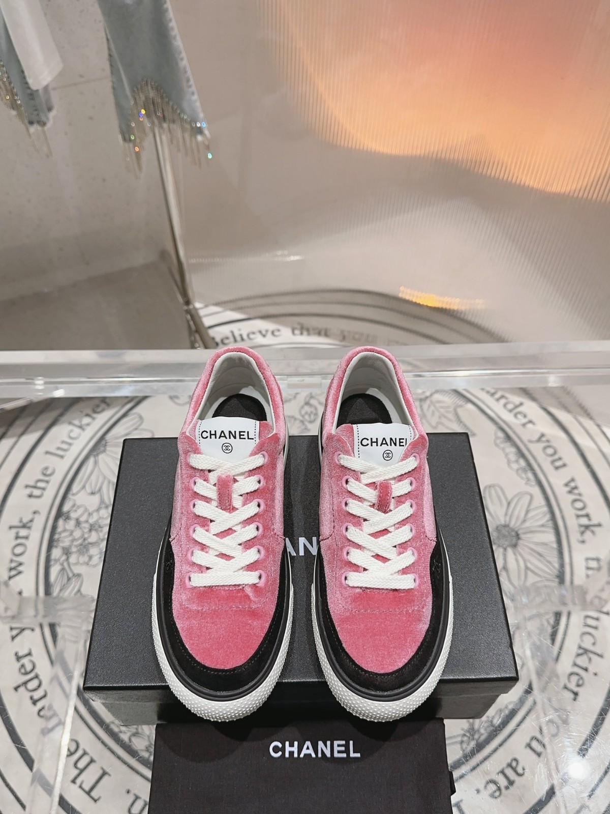 017 33123111 SIZE 35-41