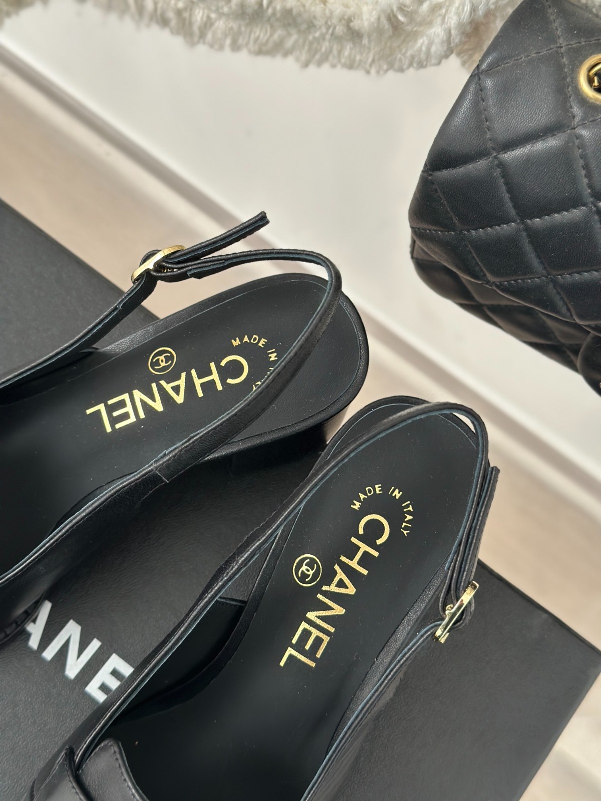 011 32123109 SIZE 35-41