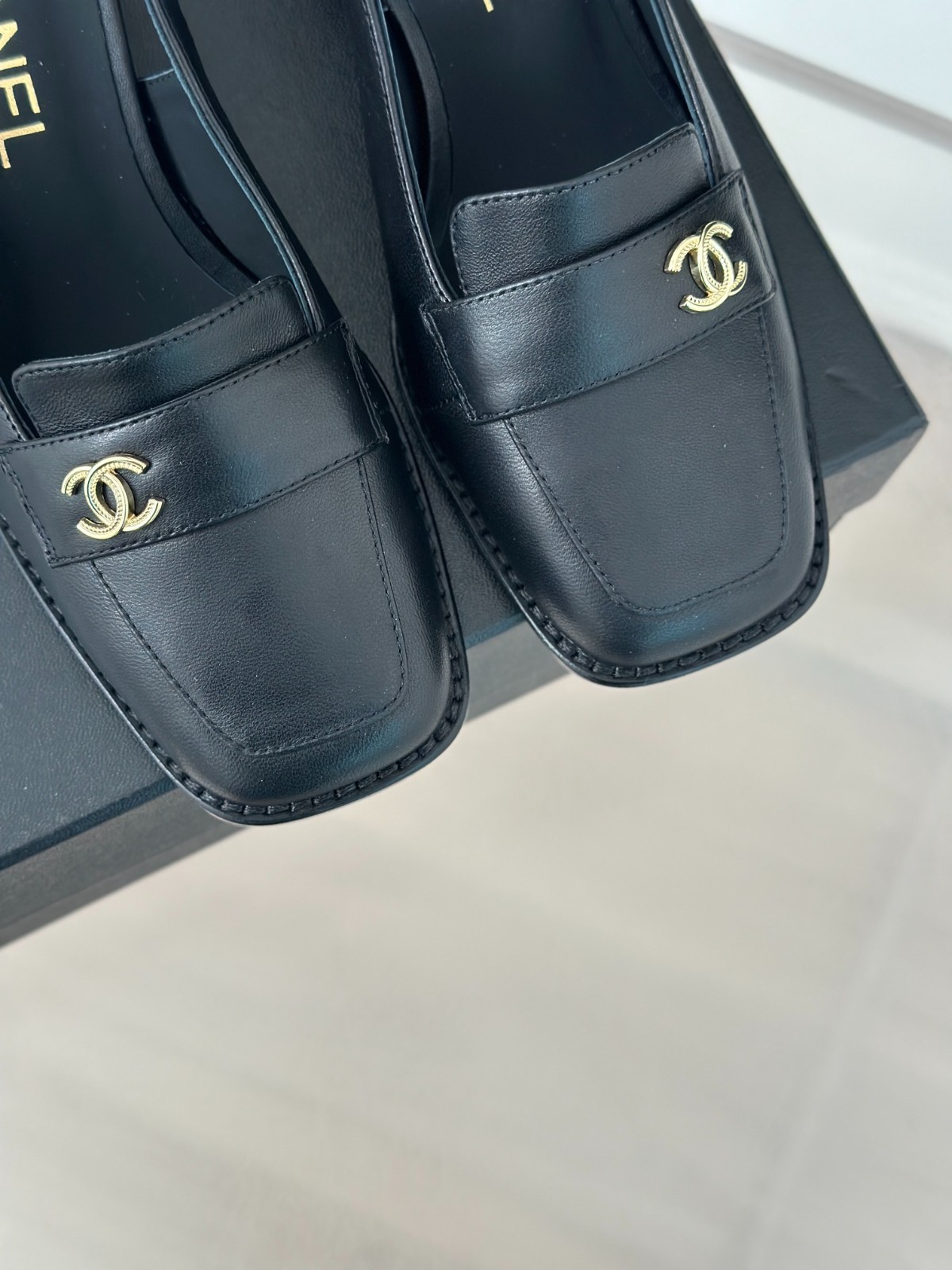 011 32123109 SIZE 35-41