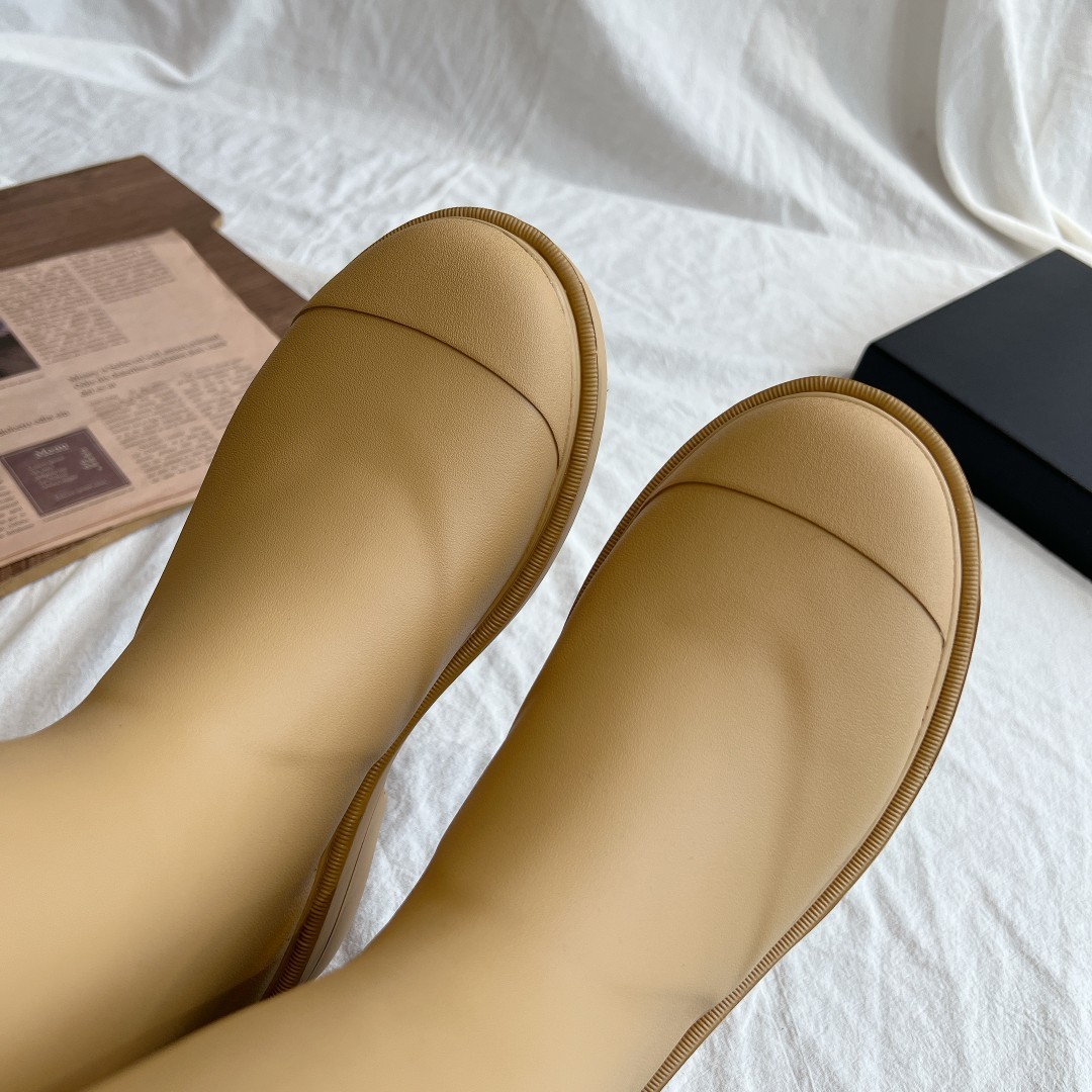 001 26123095 SIZE 35-40