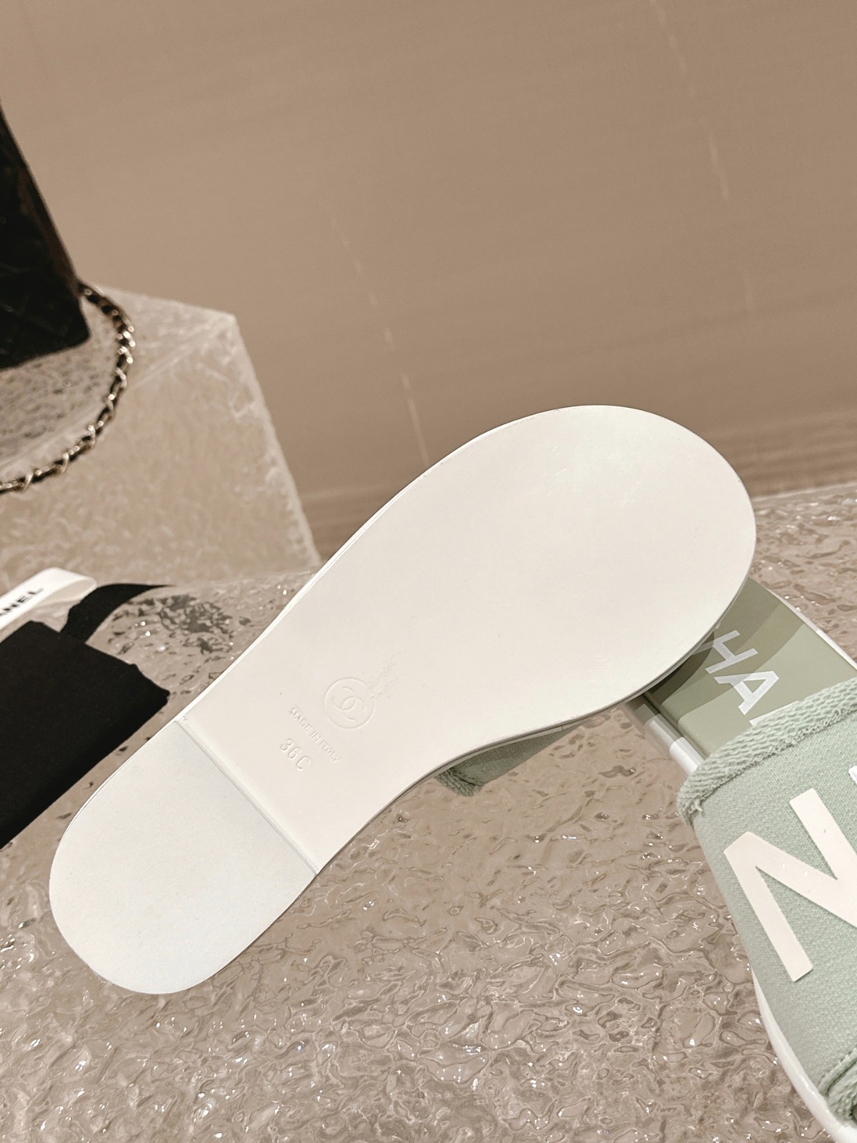 115 33123111 SIZE 34-41