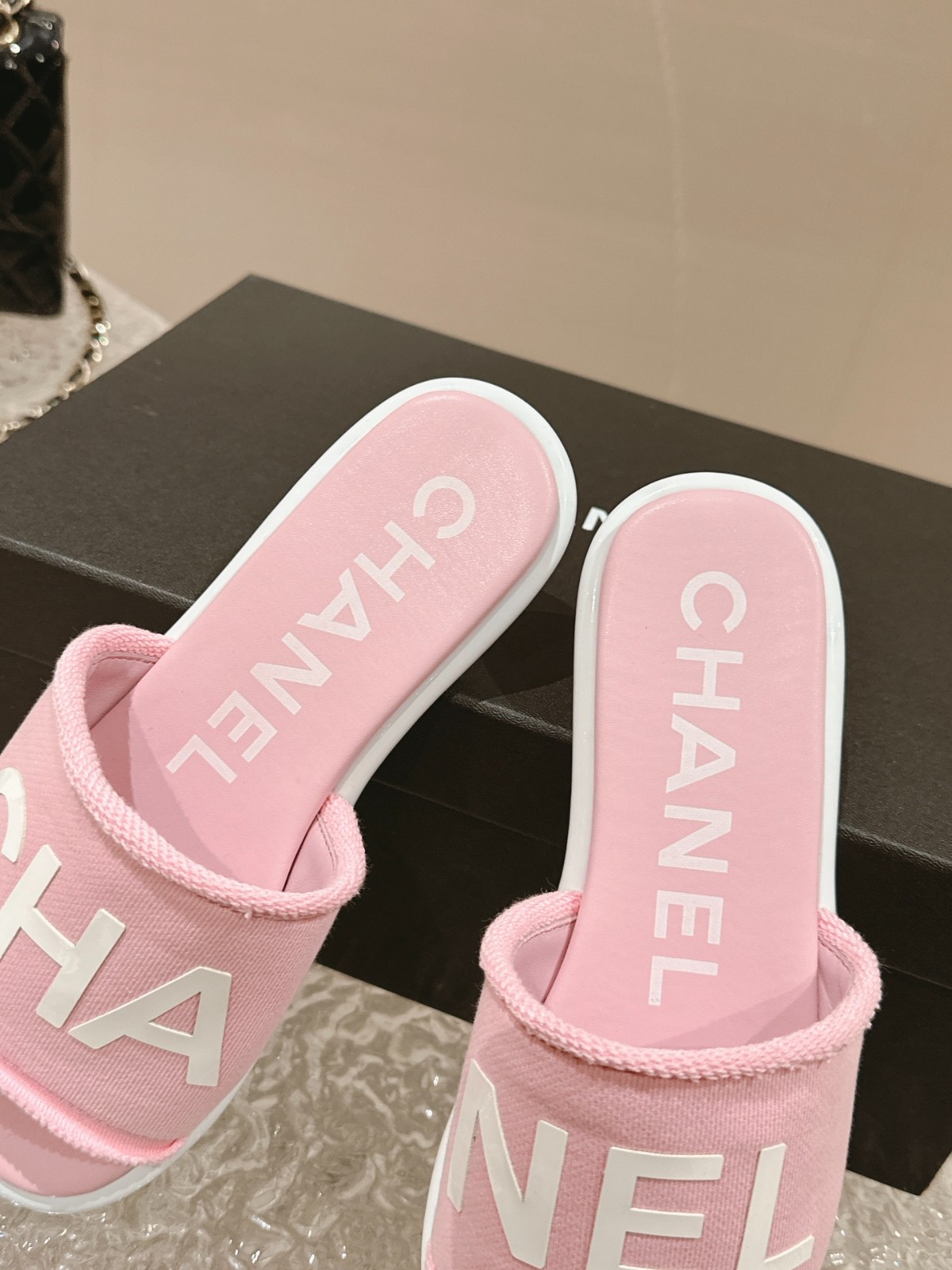 112 33123111 SIZE 34-41