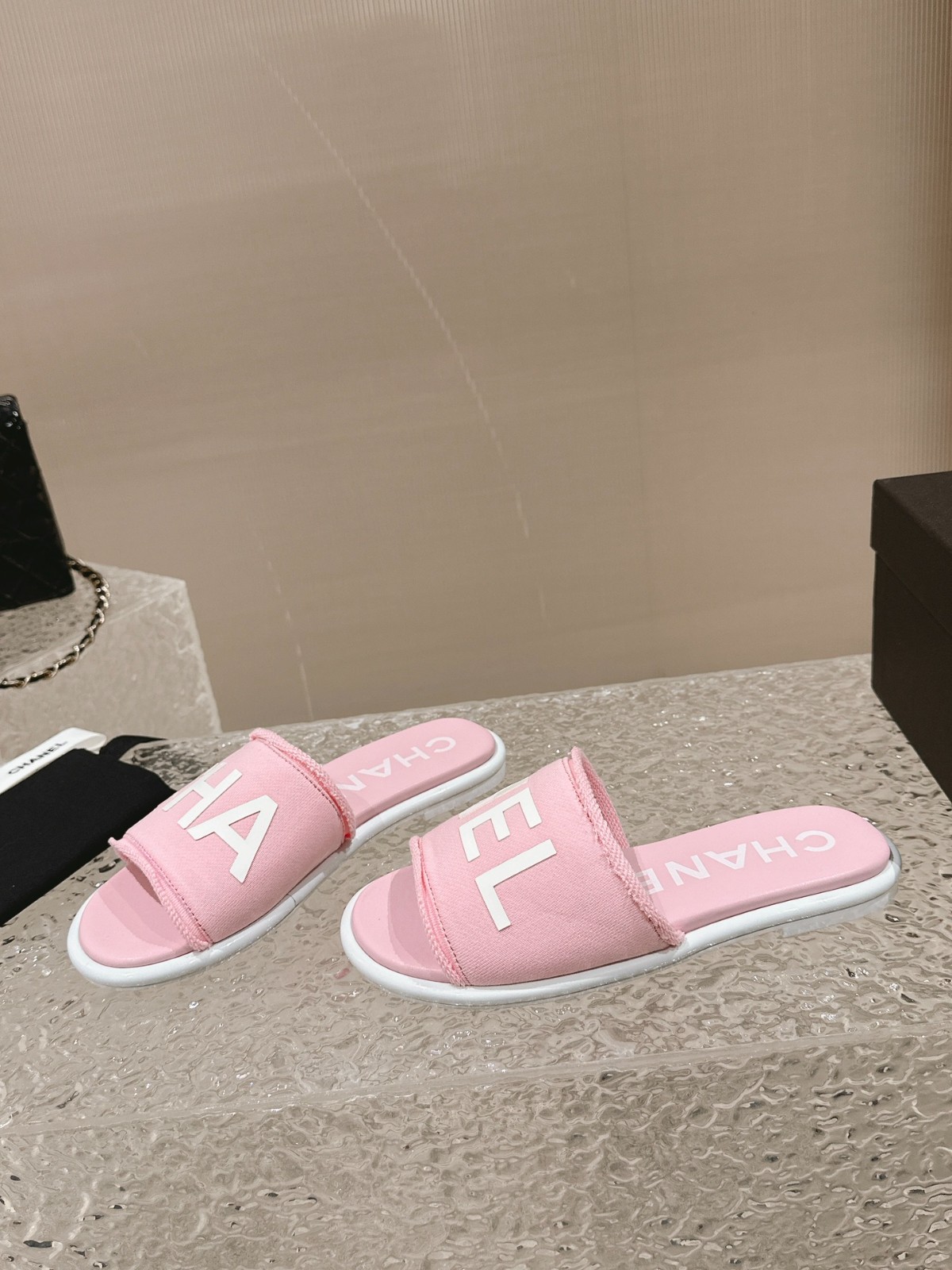 112 33123111 SIZE 34-41
