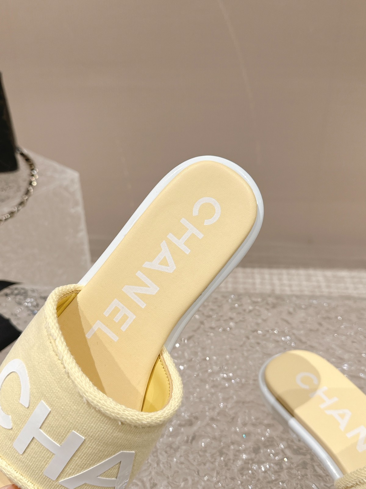 111 33123111 SIZE 34-41