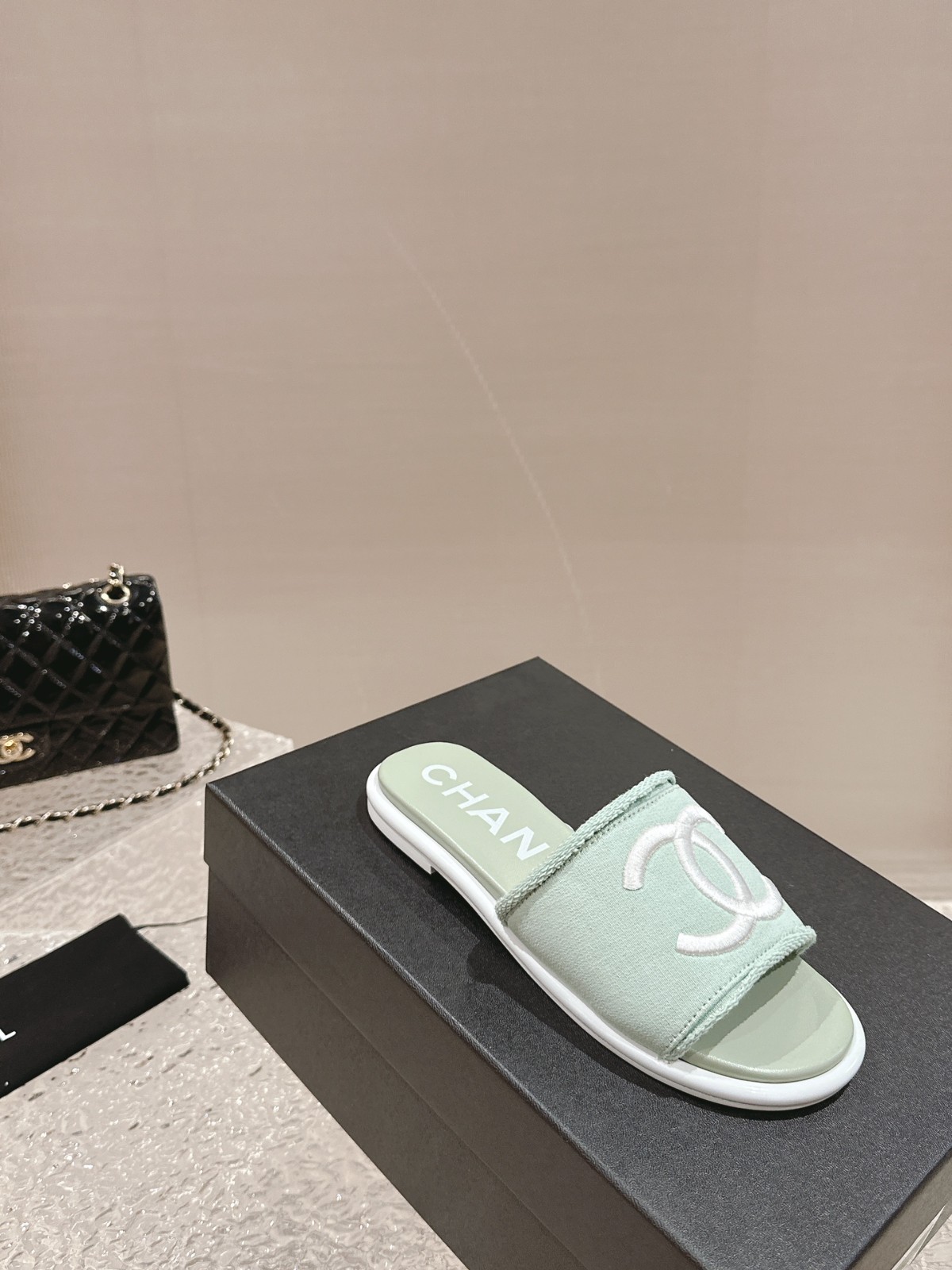 109 33123111 SIZE 34-41