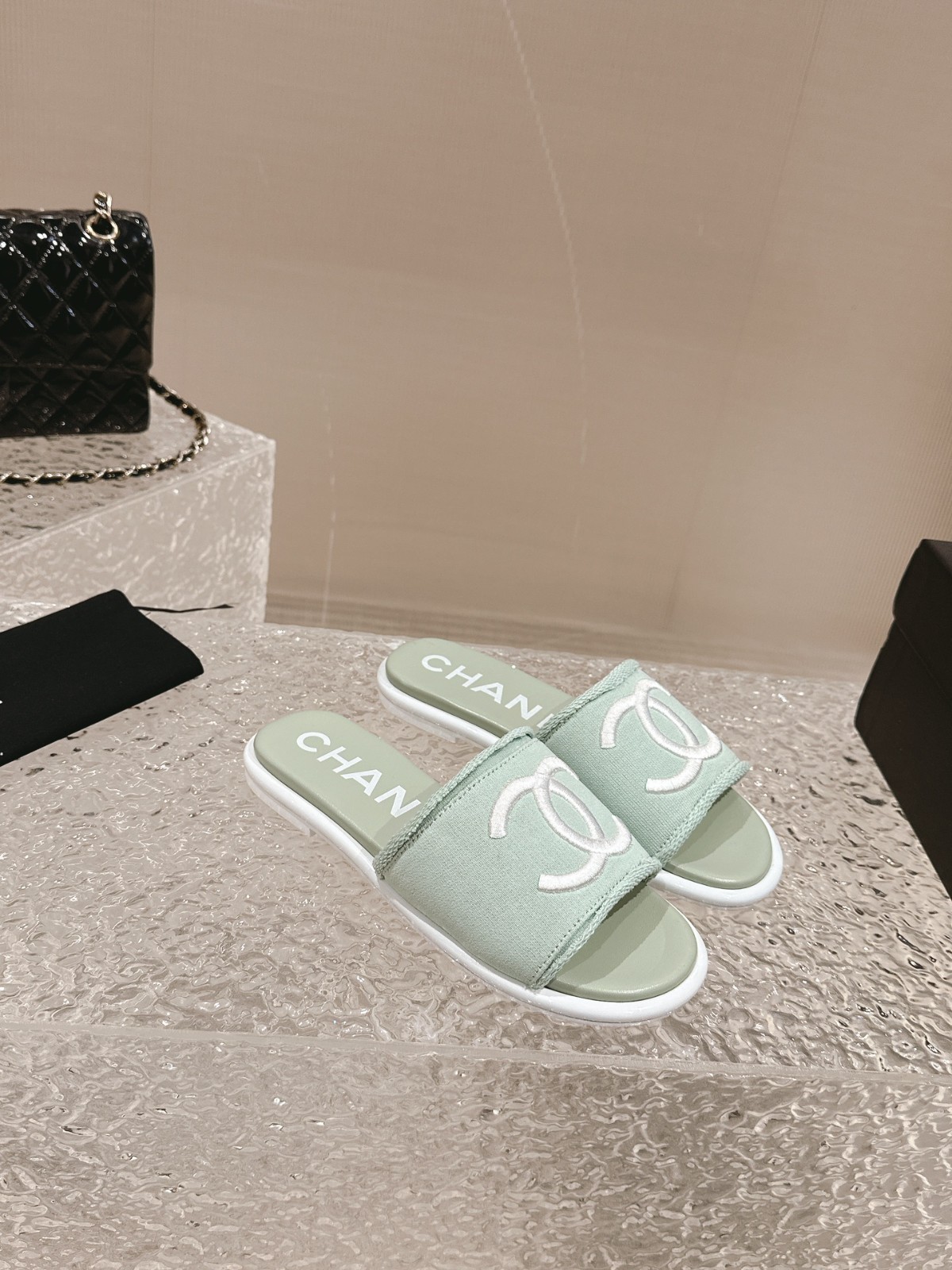 109 33123111 SIZE 34-41