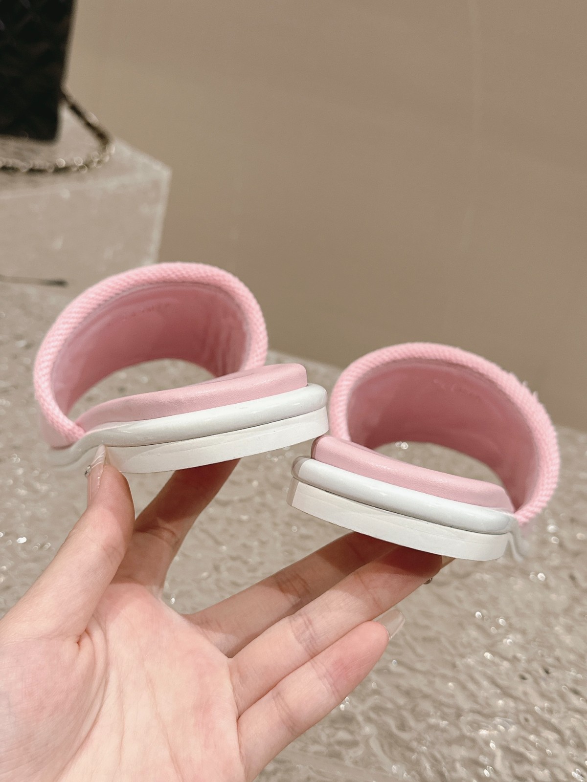 108 33123111 SIZE 34-41