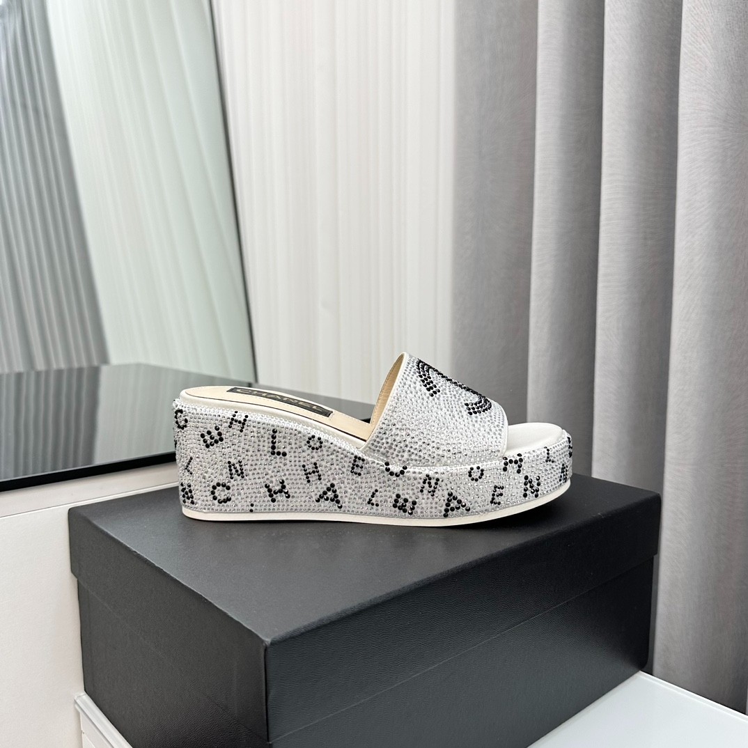 102 37123120 SIZE 35-41