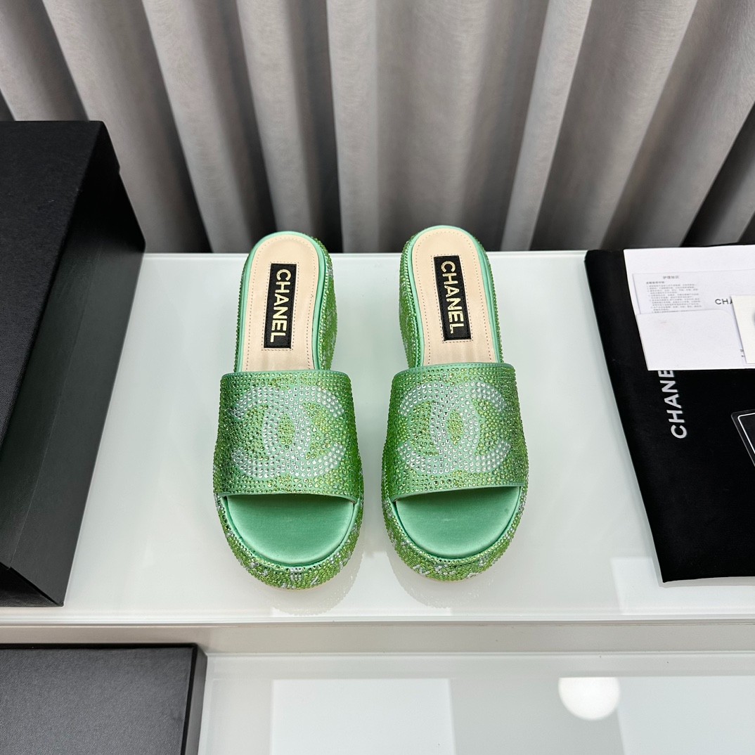 101 37123120 SIZE 35-41