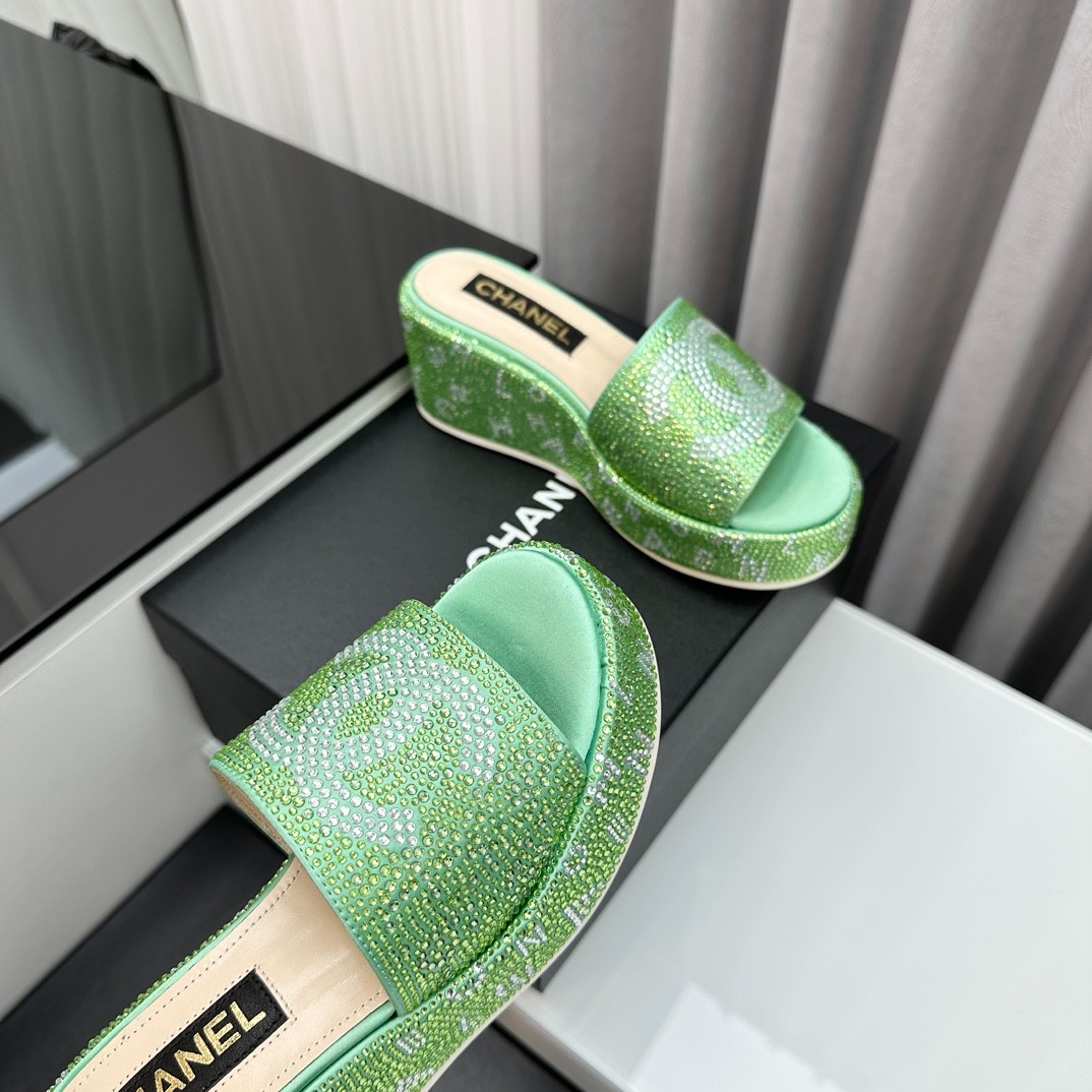 101 37123120 SIZE 35-41