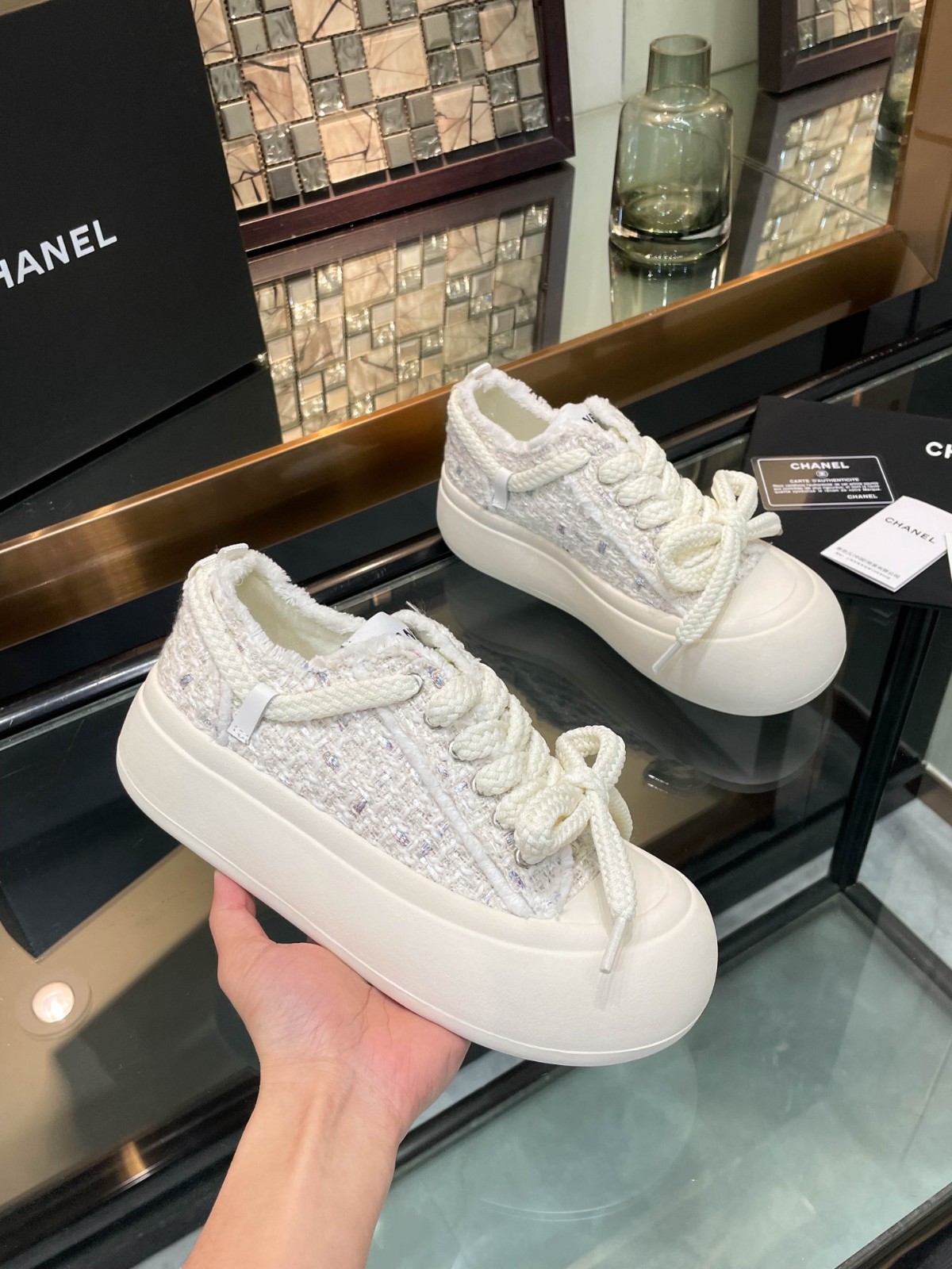 098 SIZE 35-41