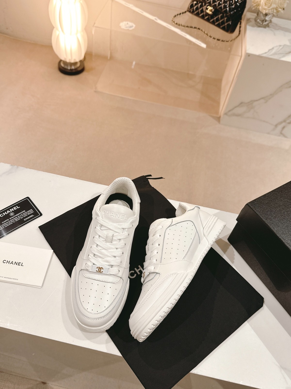 081 36123118 SIZE 35-40